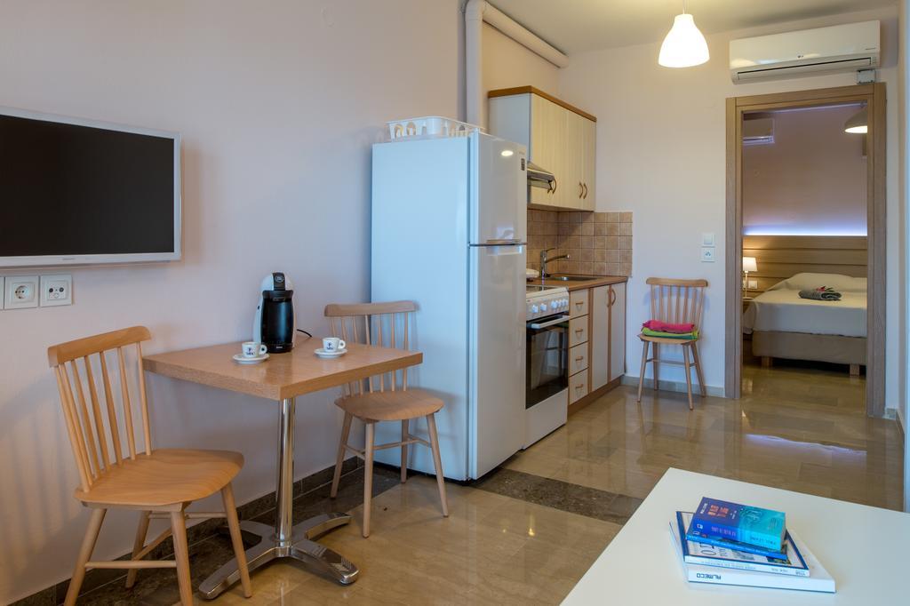 Krouzeri Beach Apartments Nisaki  Room photo